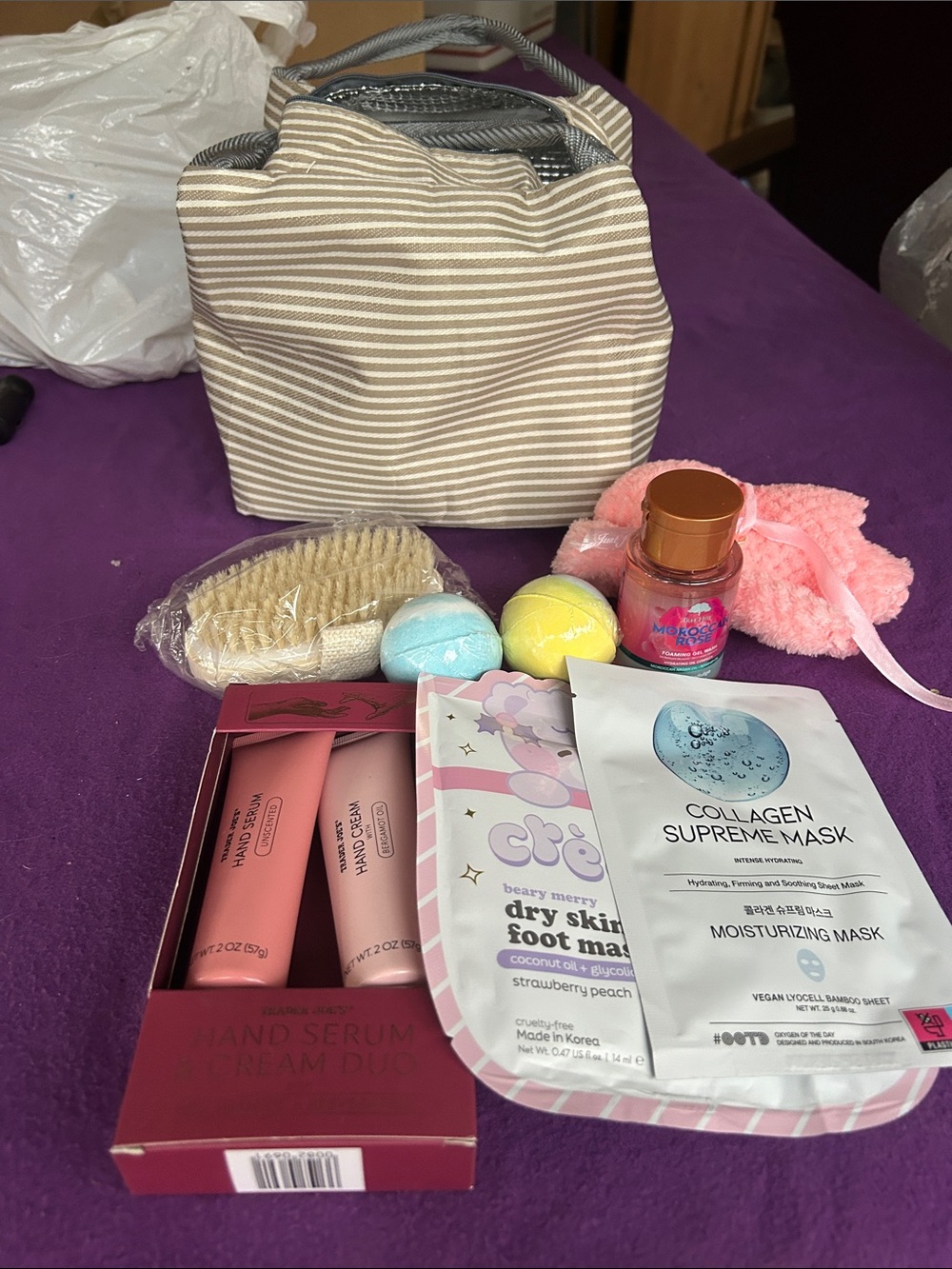 Assorted Women's Bath & Body Gift Set - Pink, Cream, Yellow, Blue